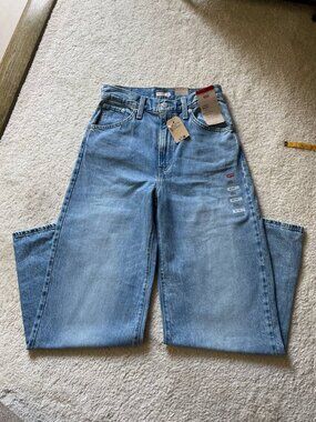 NWT Levi's Cinch Baggy High Rise Women's Jeans Size 26/31